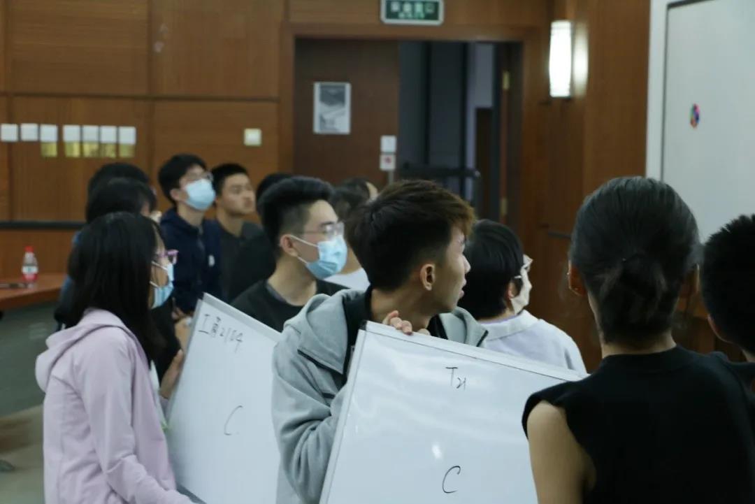 皇冠博彩公司