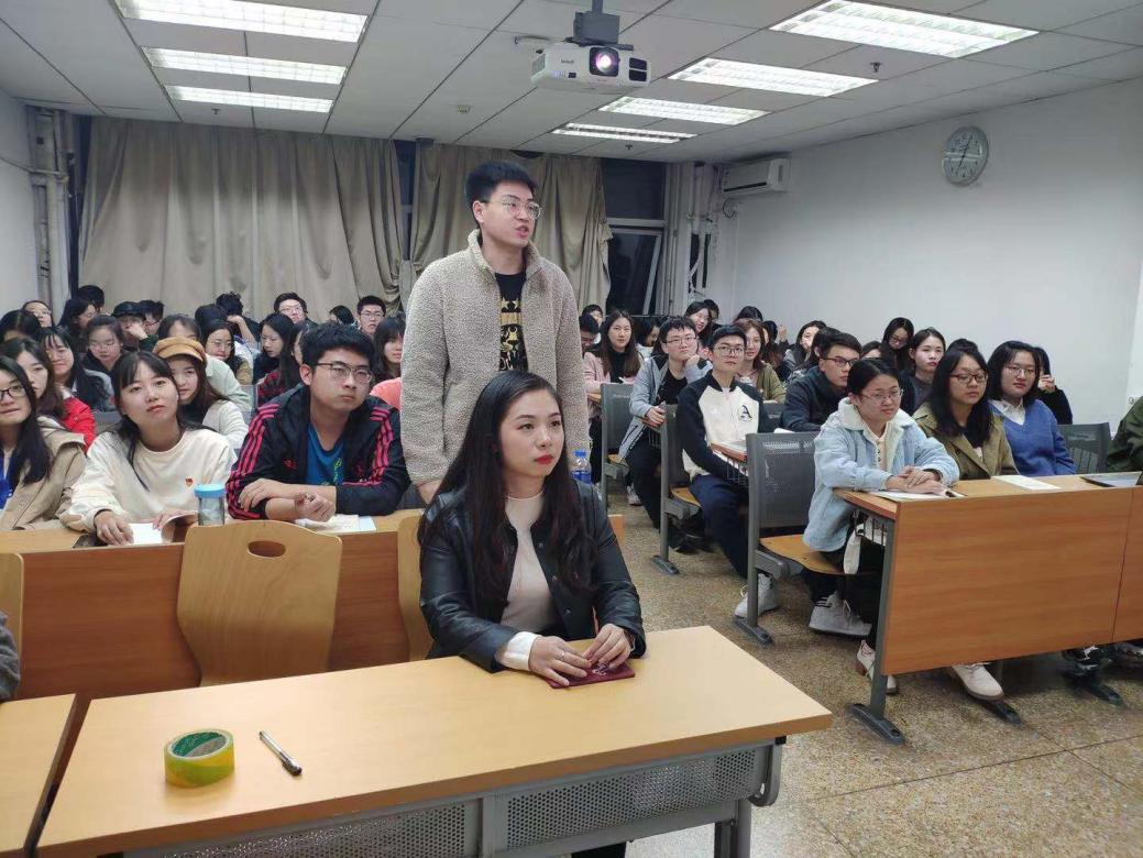 皇冠博彩公司